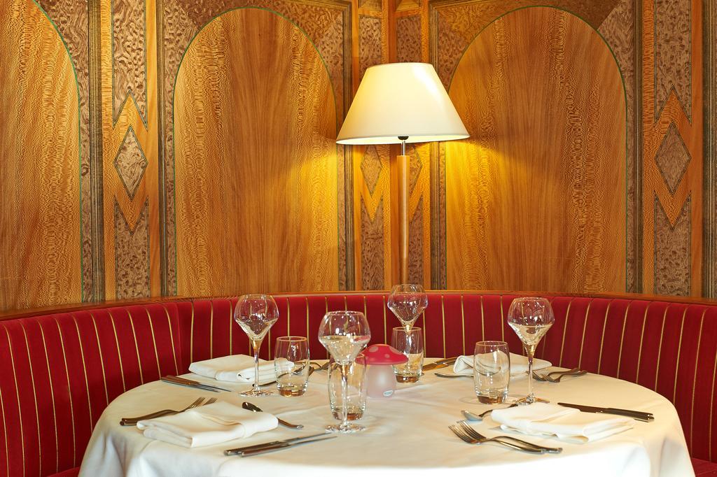 Hotel Spa Et Restaurant Au Chasseur ビルケンヴァルト エクステリア 写真