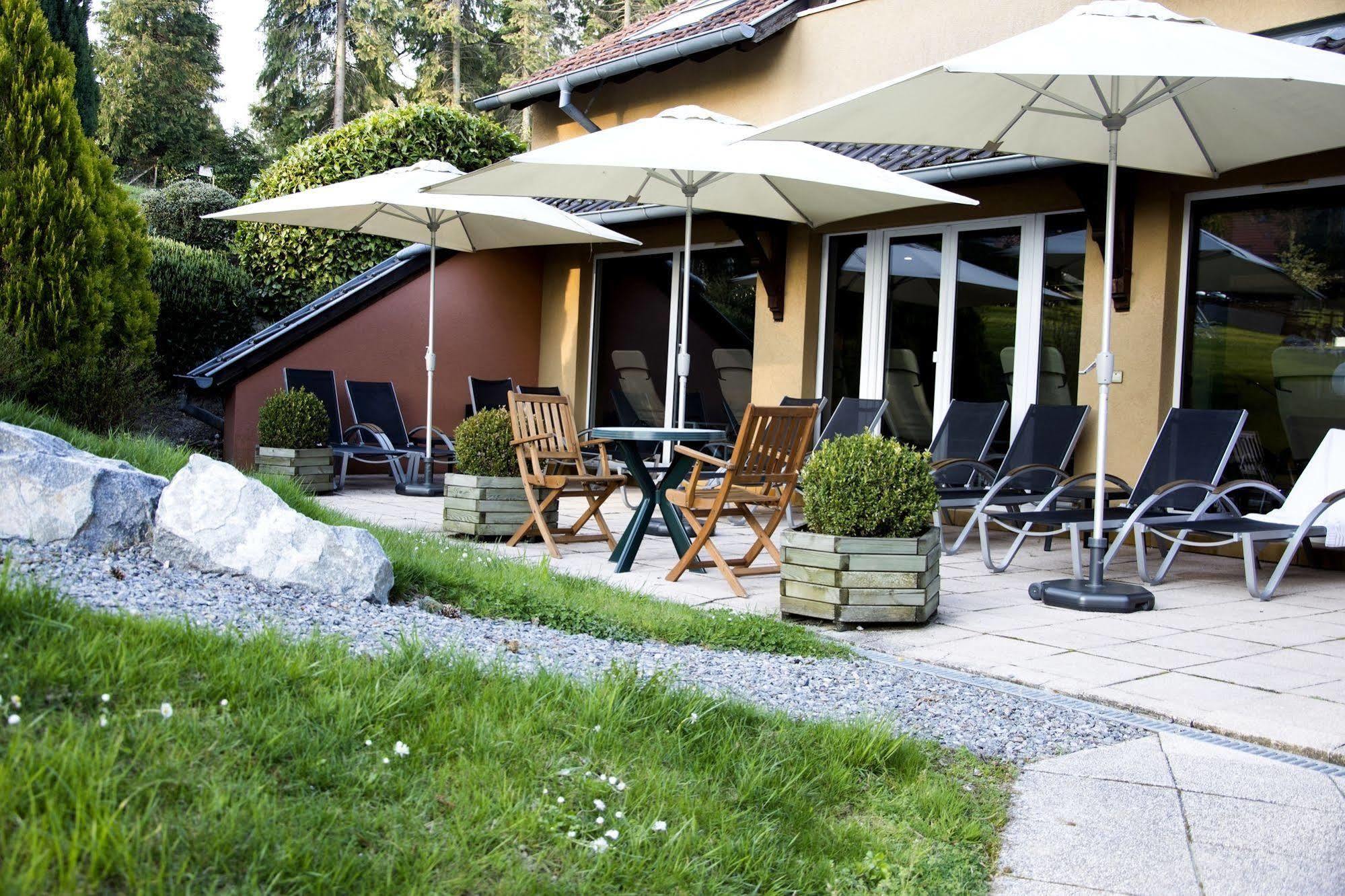 Hotel Spa Et Restaurant Au Chasseur ビルケンヴァルト エクステリア 写真